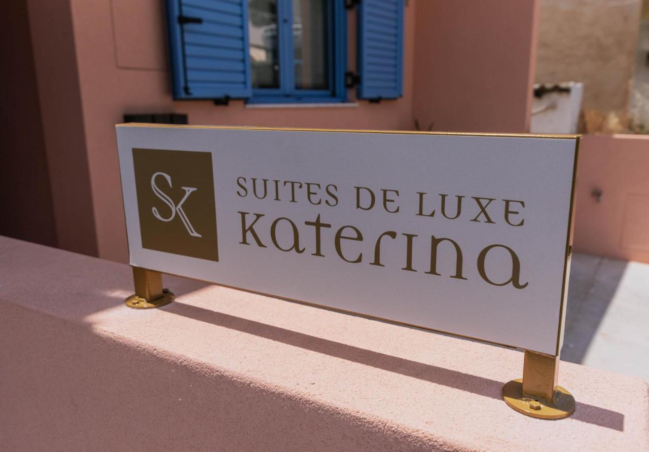 Suites De Luxe Katerina Kokkinos Pirgos Luaran gambar
