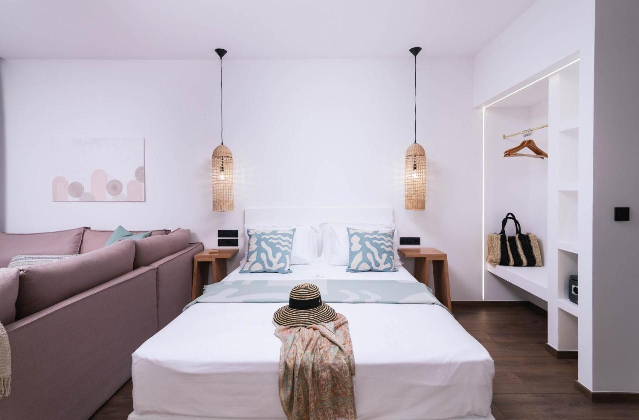 Suites De Luxe Katerina Kokkinos Pirgos Luaran gambar