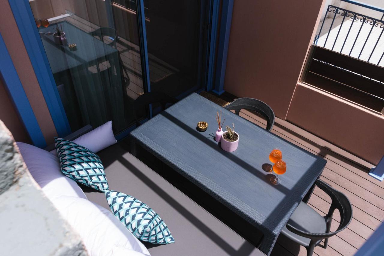 Suites De Luxe Katerina Kokkinos Pirgos Luaran gambar